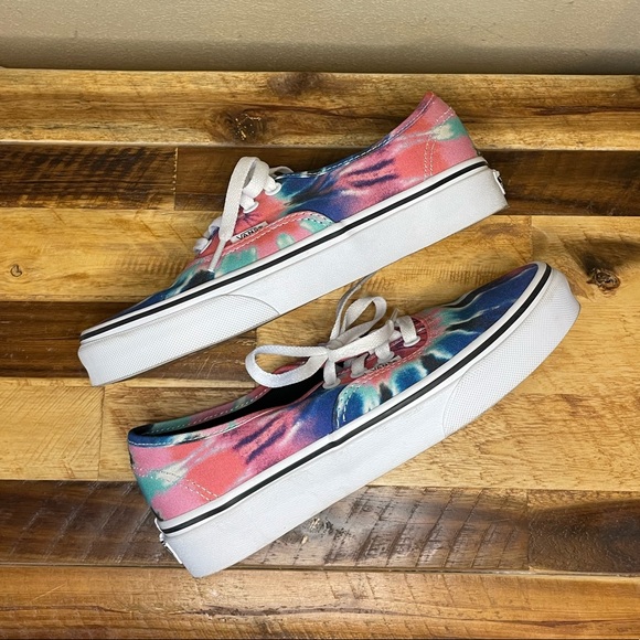 Vans Pink & Blue Tie Dye Authentic Multi & True White Women’s Canvas Shoes US 7 - Picture 4 of 11